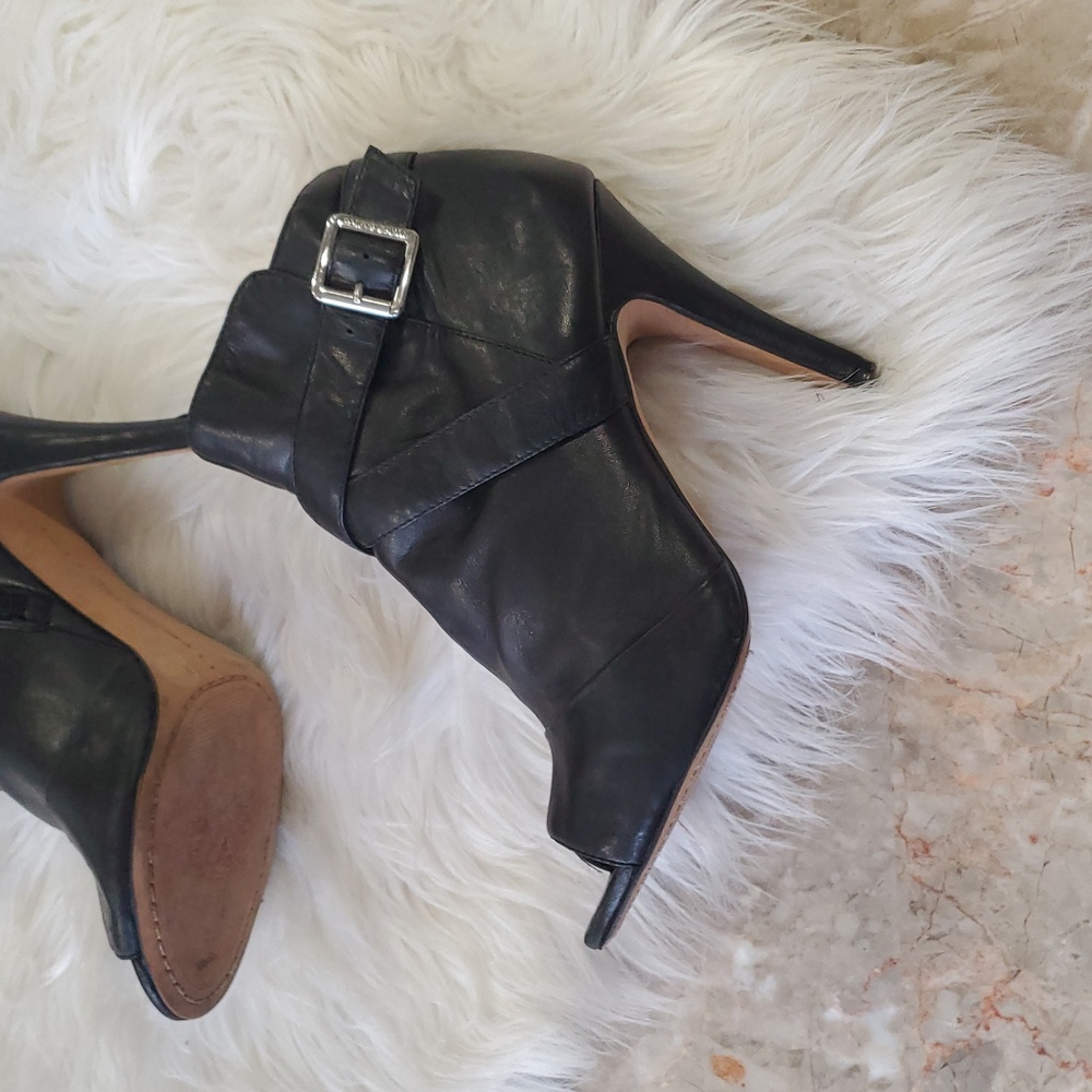 Vince camuto black women's leather open toe bootie heel boots size 7.5M - Picture 2 of 16